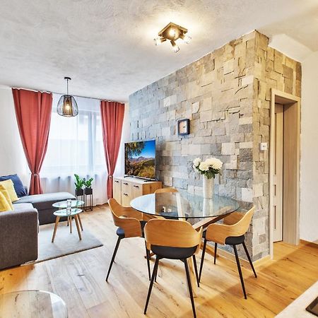 Zazi Apartmany Mýto pod Ďumbierom 외부 사진